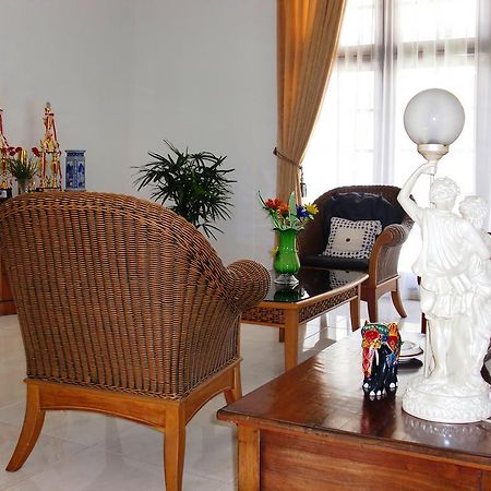 Libra Homestay Μανάντο Εξωτερικό φωτογραφία