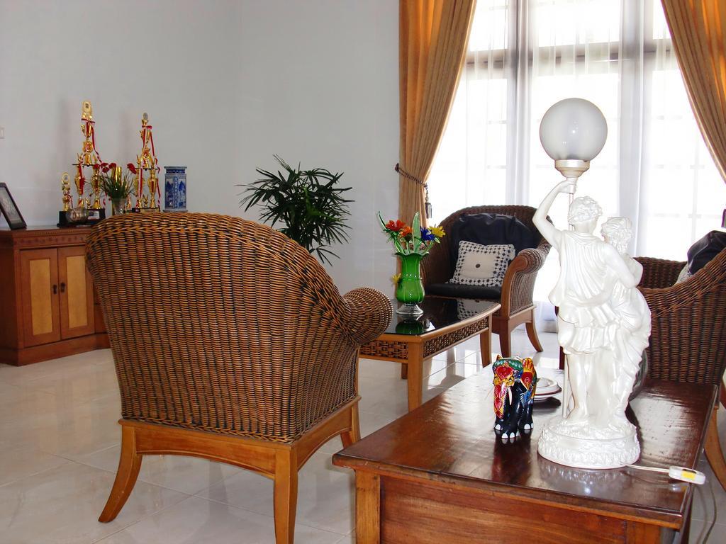 Libra Homestay Μανάντο Εξωτερικό φωτογραφία